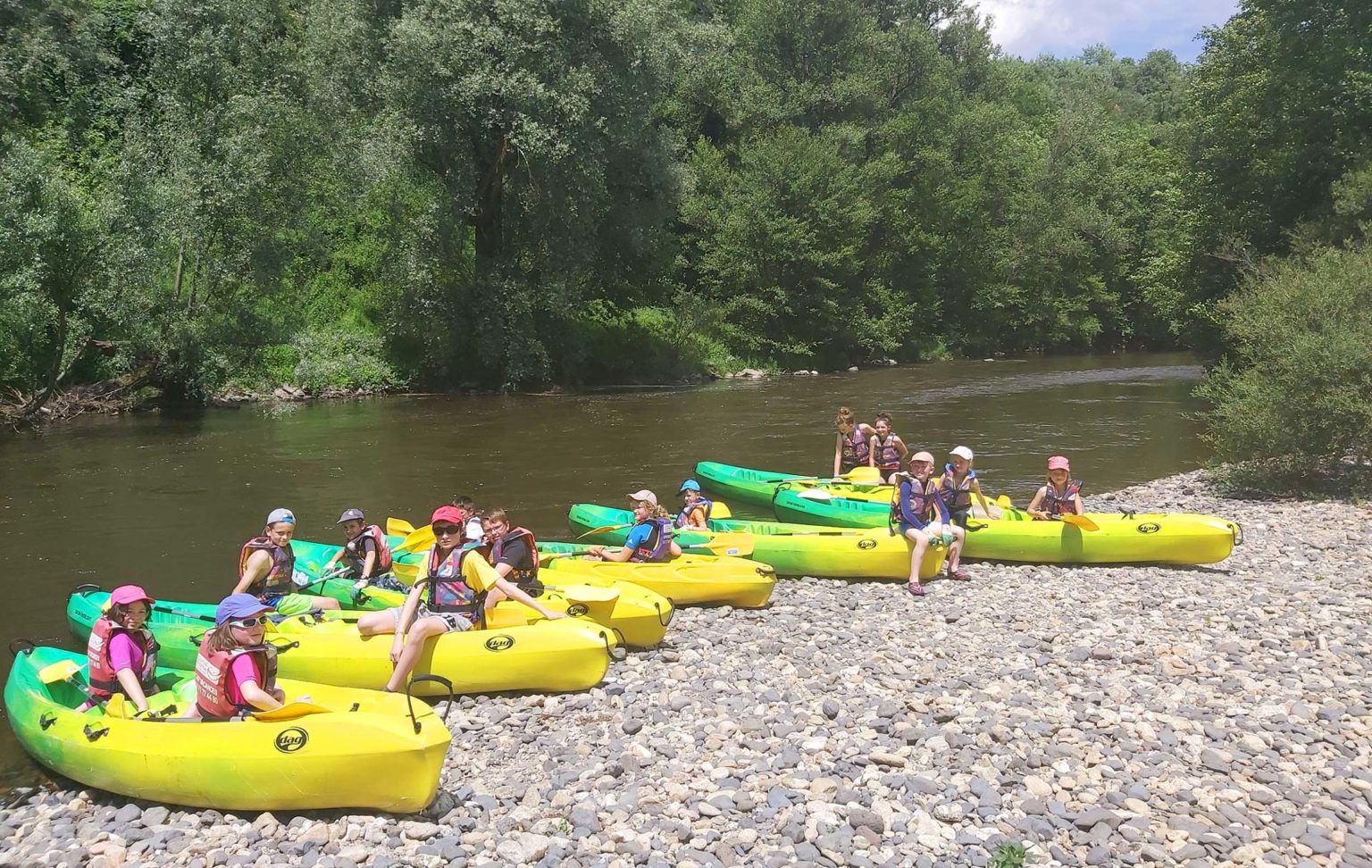 Groupes Canoë Val d'Allier, location de canoëkayak et rafting sur l'Allier